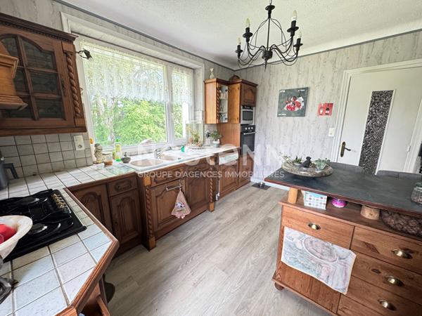 Maison de caractère à vendre à  Locminé - 3 chambres -  Parc de 8200 m²