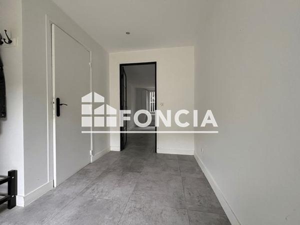 Location Maison 5 pièces 155 m² - MAISON FORESTIERE Saint-germain-en-laye 78100