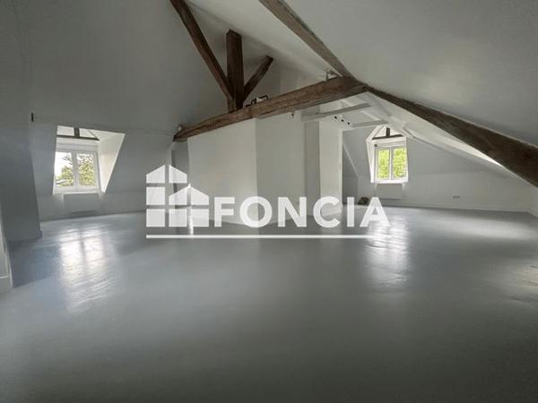 Location Maison 5 pièces 155 m² - MAISON FORESTIERE Saint-germain-en-laye 78100