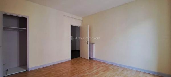 Location Appartement 3 pièces 83 m2 à Carmaux