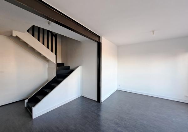 MAISON T7 NANTES / REF : 1240
