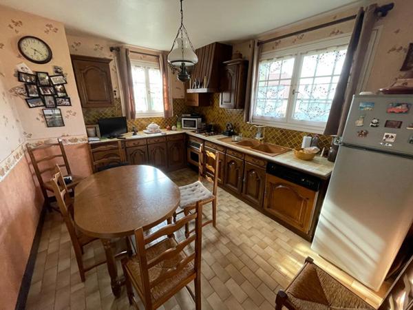 28210 FAVEROLLES  141 m2 terrain 1230 m2