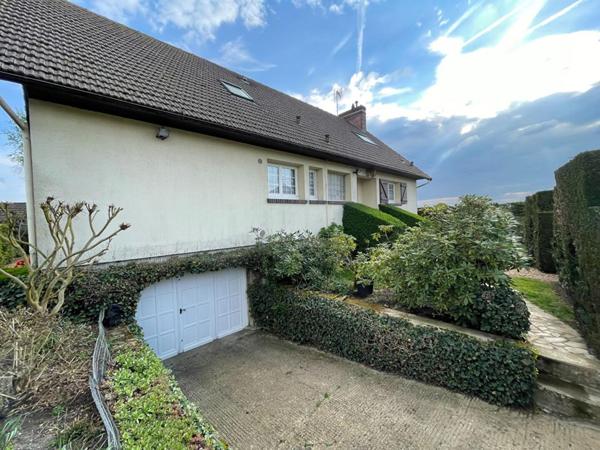 28210 FAVEROLLES  141 m2 terrain 1230 m2