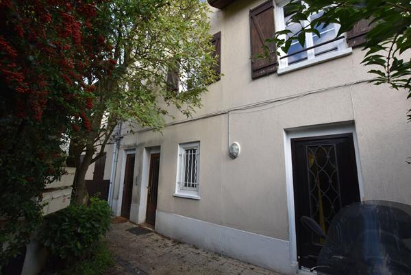 À vendre : Appartement 1 pièce à Brunoy - Pyramide