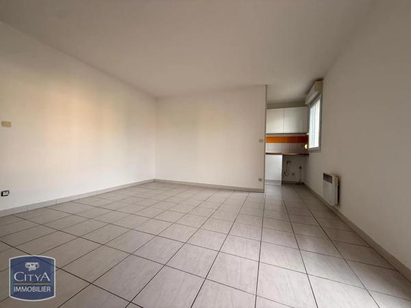 Appartement à louer 2 pièces 51.7m² Cavaillon (84300)