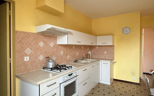 Maison à vendre    5 pièces •  Langon