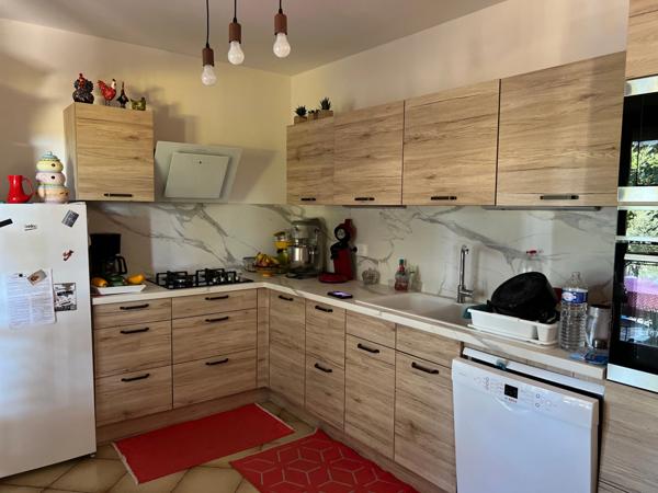 Maison à vendre CINQ Chambres LOUZAC SAINT ANDRE (16)