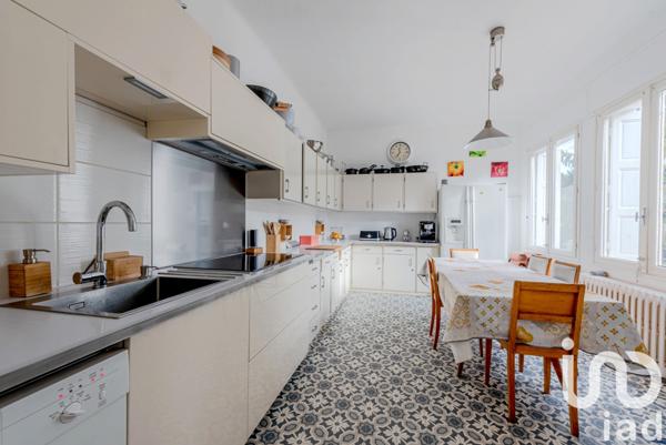Maison à vendre 7 pièces 205 m² Arles-sur-Tech