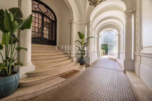 Bordeaux – Saint-Seurin – Hôtel Particulier d’Exception