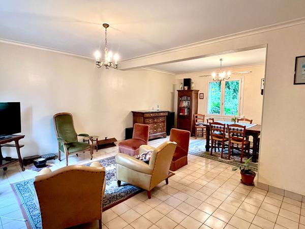 Maison Saint Malo 3/4 chambres proche commerces.