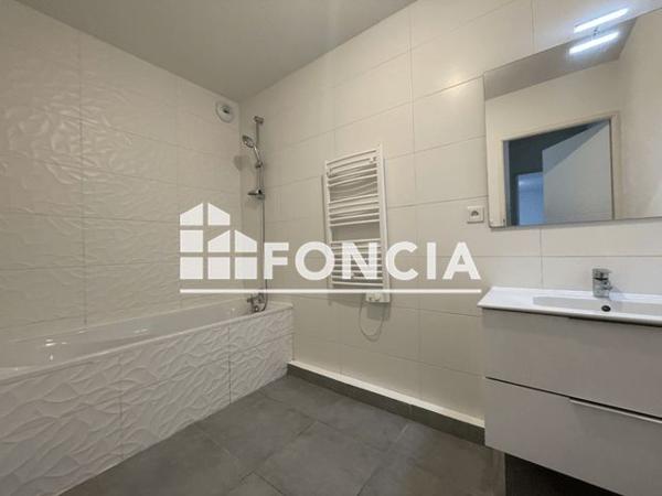 Location Appartement 3 pièces 57.28 m² - 934 BOULEVARD DE VERDUN Sete 34200