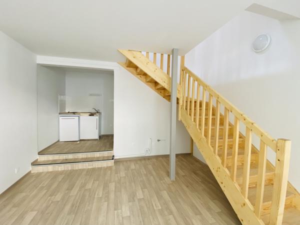 Charmant Appartement T2 en Duplex dans résidence rénovée - BORDEAUX ST GENES