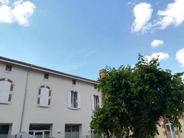 Charmant Appartement T2 en Duplex dans résidence rénovée - BORDEAUX ST GENES