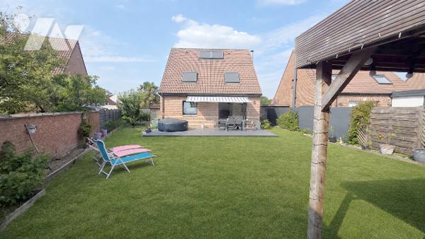 INDIVIDUELLE - 5 CHAMBRES - GARAGE - JARDIN