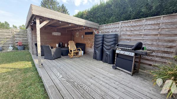 INDIVIDUELLE - 5 CHAMBRES - GARAGE - JARDIN
