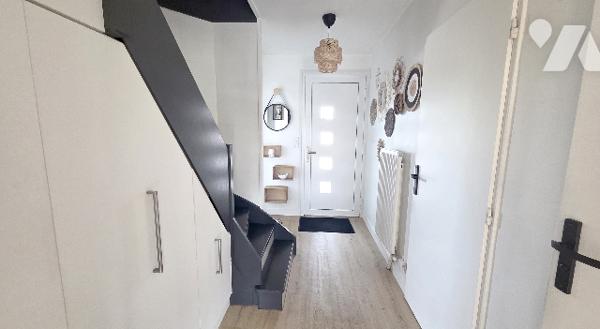 INDIVIDUELLE - 5 CHAMBRES - GARAGE - JARDIN