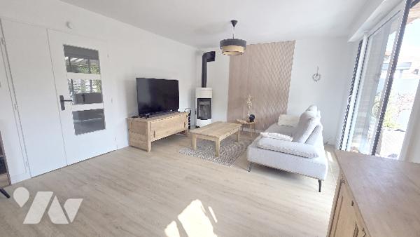 INDIVIDUELLE - 5 CHAMBRES - GARAGE - JARDIN