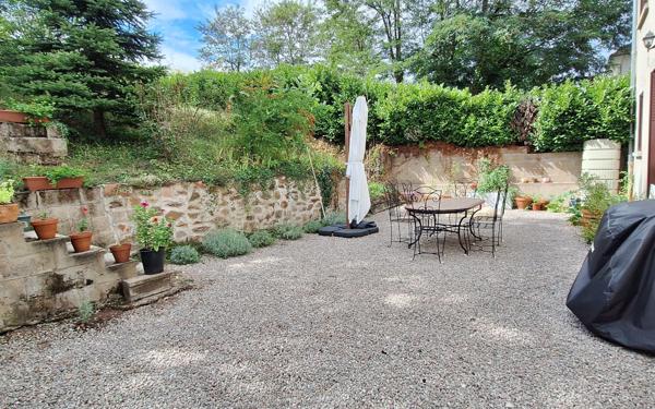 Maison à vendre    5 pièces • 132,86 m2 Montluçon