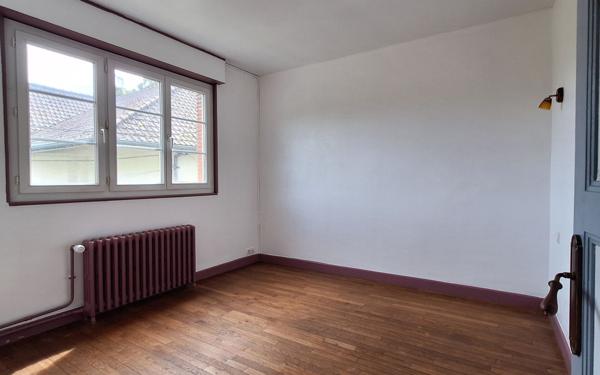 Maison à vendre    5 pièces • 132,86 m2 Montluçon