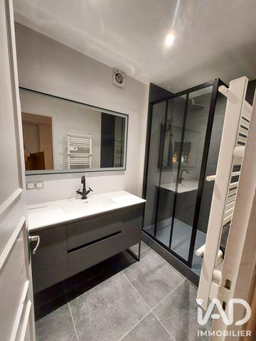 Appartement à vendre 4 pièces 75 m² Nîmes
