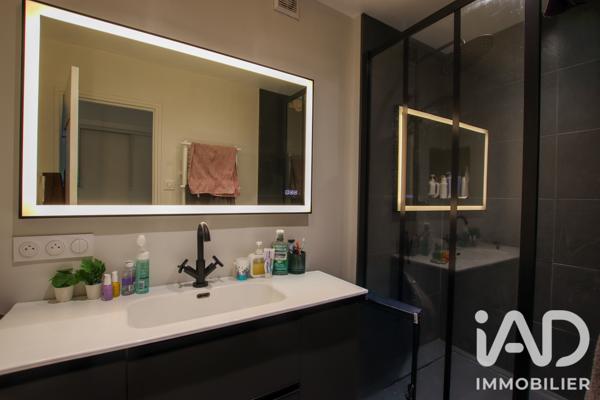 Appartement à vendre 4 pièces 75 m² Nîmes