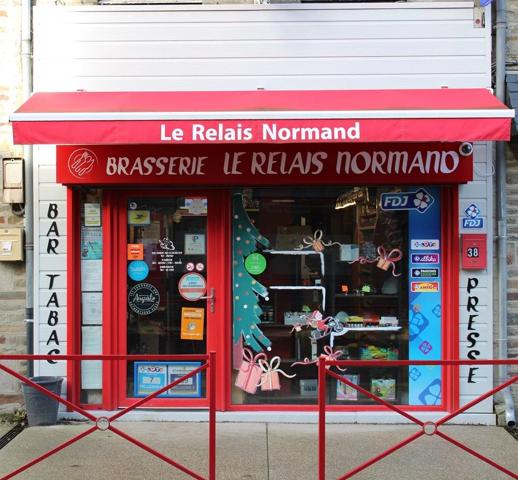Immobilier Valdallière (14410) – Local commercial 219m2 – 149 800 €