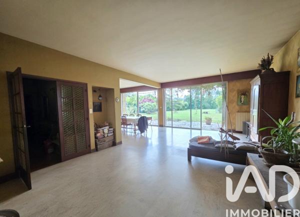 Maison à vendre 11 pièces 267 m² Biars-sur-Cère