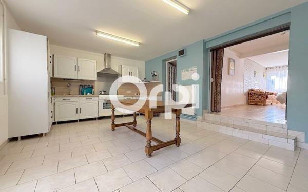 Maison à vendre    5 pièces • 105 m2 Auby