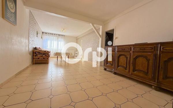 Maison à vendre    5 pièces • 105 m2 Auby