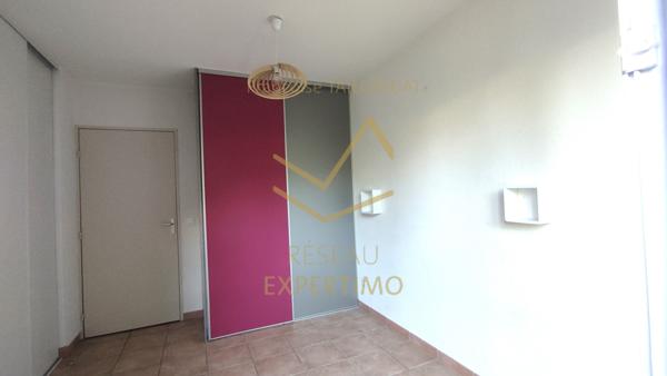 L'Isle-sur-la-Sorgue (84800) Appt Type T2 - RDJ - Résidence Sécurisée - Place parking couverte - Proche centre ville - Pas de travaux