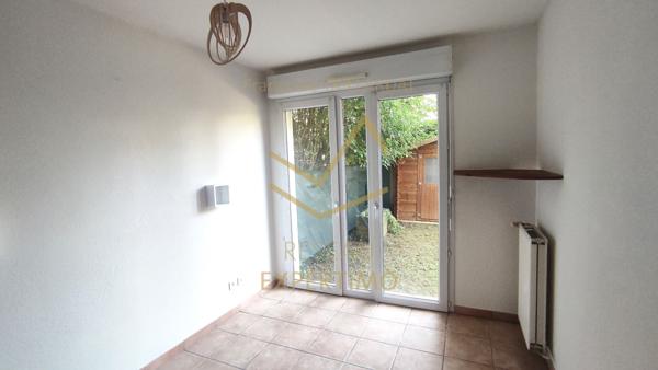 L'Isle-sur-la-Sorgue (84800) Appt Type T2 - RDJ - Résidence Sécurisée - Place parking couverte - Proche centre ville - Pas de travaux