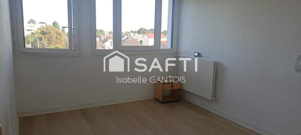 APPARTEMENT F4 A MOINS DE 10 MINUTES DE LA GARE