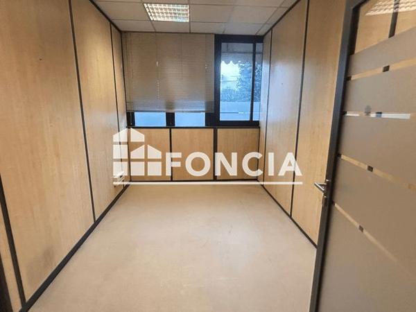 À vendre Local commercial 124 m² - Cannes 06150