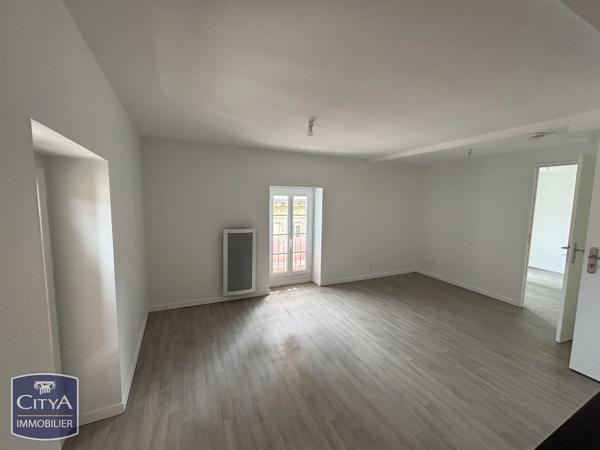 Immeuble à vendre 296.37m² Mont-de-Marsan (40000)