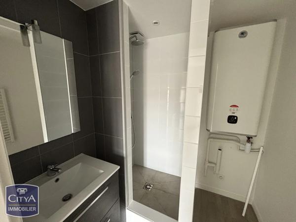 Immeuble à vendre 296.37m² Mont-de-Marsan (40000)