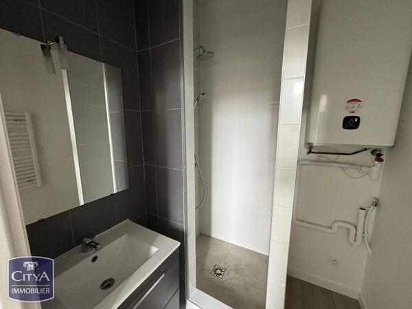 Immeuble à vendre 296.37m² Mont-de-Marsan (40000)