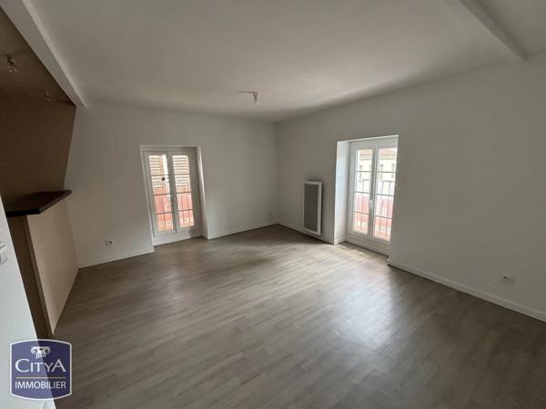 Immeuble à vendre 296.37m² Mont-de-Marsan (40000)