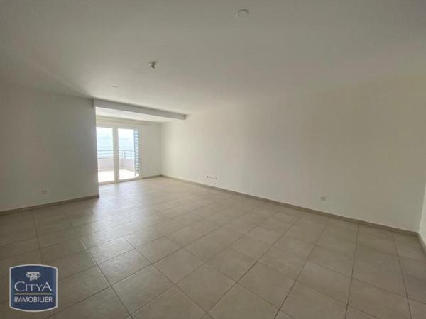 Appartement à louer 3 pièces 85.52m²