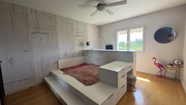 Montrond-les-Bains (42210) Maison contemporaine de 239m2 sur 4670m2 de terrain avec piscine