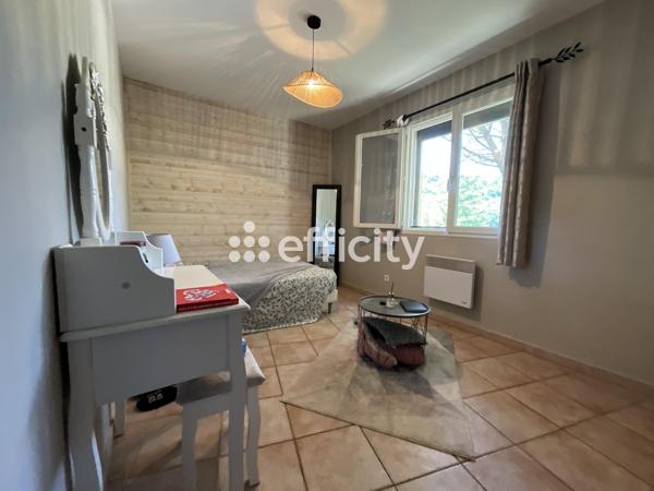 Maison
         5 pièces
        - 109 m² Exclusivité 315 000 € *