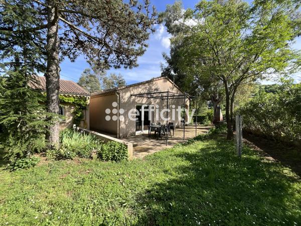 Maison
         5 pièces
        - 109 m² Exclusivité 315 000 € *