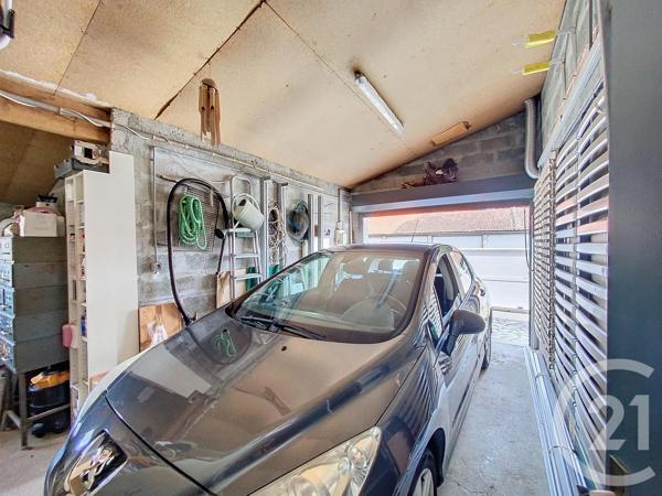 Maison à vendre  5 pièces - 134 m 2   ROCHEFORT  - 17