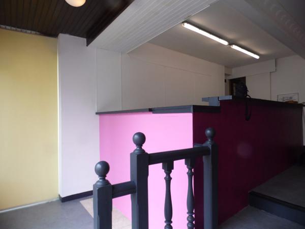 A LOUER LOCAL COMMERCIAL DE 50 M² A DOUE LA FONTAINE