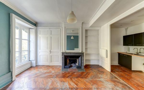 Appartement à vendre    2 pièces • 59 m2 Lyon 7