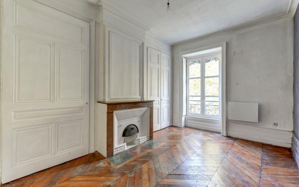 Appartement à vendre    2 pièces • 59 m2 Lyon 7