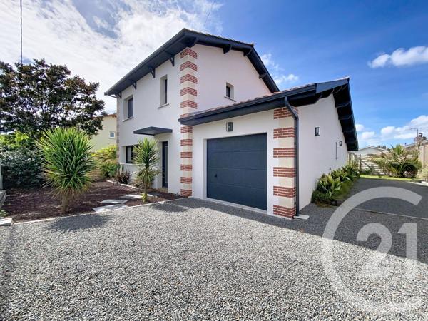 Maison à vendre  4 pièces - 108,50 m 2   LA TESTE DE BUCH  - 33