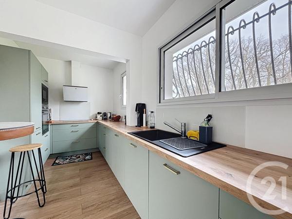Maison à vendre  4 pièces - 108,50 m 2   LA TESTE DE BUCH  - 33