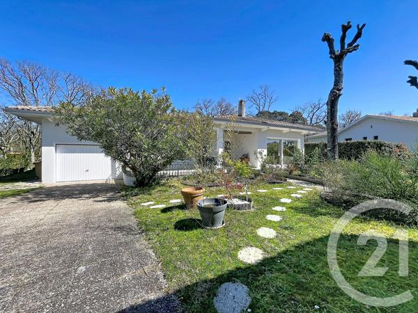 Maison à vendre  4 pièces - 108,50 m 2   LA TESTE DE BUCH  - 33