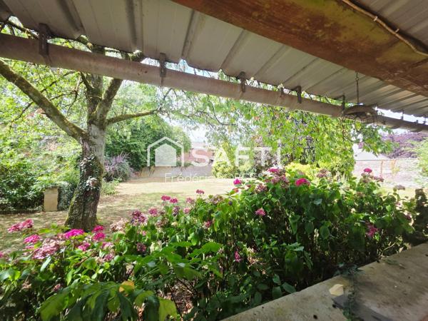 BOHAIN-EN-VERMANDOIS — MAISON DE MAÎTRE RÉNOVÉE · GRAND JARDIN CLOS DE 1014 m² · DÉPENDANCE 100 m² Garage