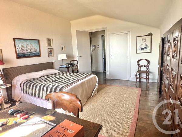 Appartement à vendre  4 pièces - 121 m 2   CIBOURE  - 64